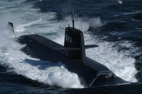 包含中国潜艇在南海被击沉的词条